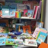 Remise à l'hôpital Necker des livres pour enfant - Jeudi 3 décembre 2020